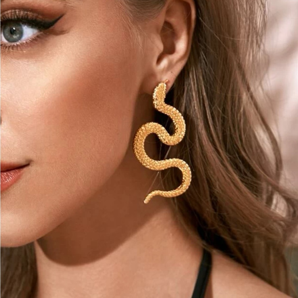 🆕 Snake Earrings